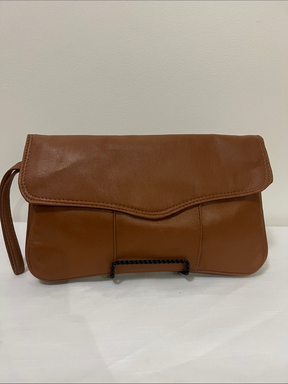 Cognac Vintage Vinyl Wristlet Clutch